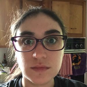 Meet your Posher, Charlene